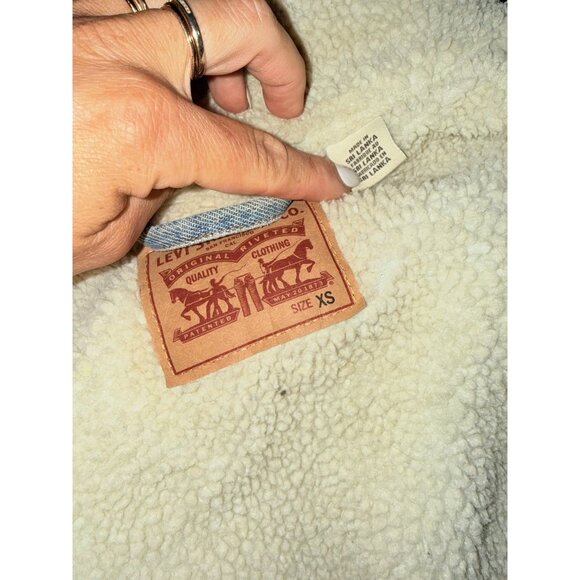 Levi’s Denim Sherpa  Trucker Jacket Light Blue Wash Button Snap XS Western 2A - Picture 4 of 5
